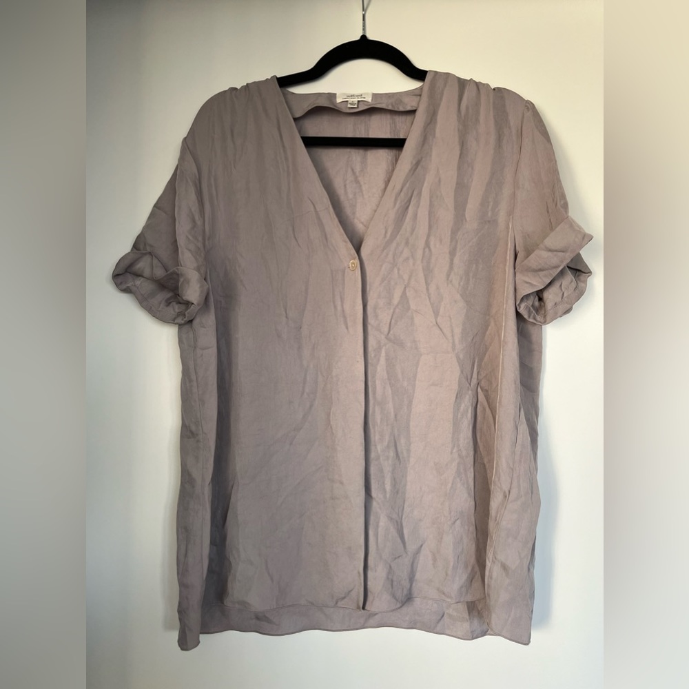 Aritzia // Wilfred Dress shirt